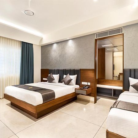 Narthaki Boutique Hotel Bangalore Exteriör bild